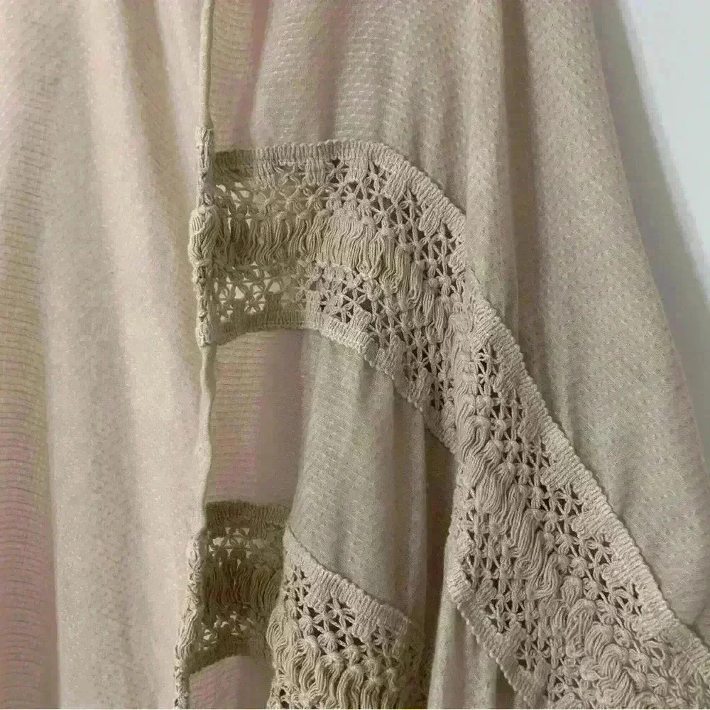 Vince Camuto Women's Neutral Sheer Tassel Kimono O/S